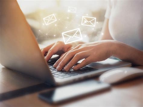 Online kommunikáció vs. személyes találkozó