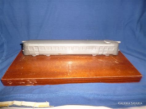 E-kereskedelmi termék makett