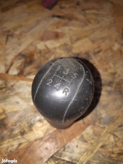 Üvegszerű gomb rétegstílusokkal