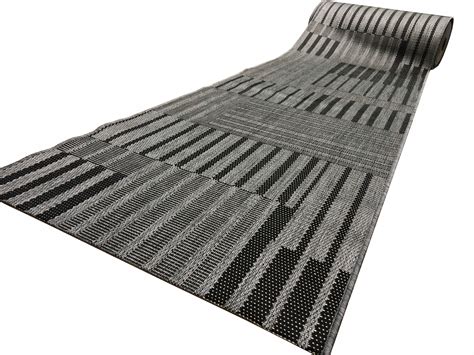 Különböző minták keverése webdesignban