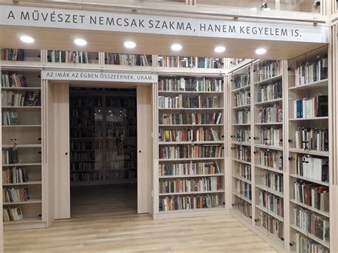 Könyvtárak panel InDesignban