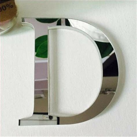 D betu igazitasa a tukrozesnel