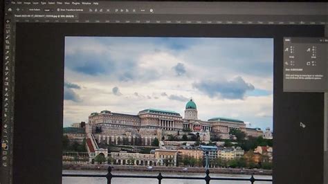 A Photoshop felülete különböző képernyő módokban