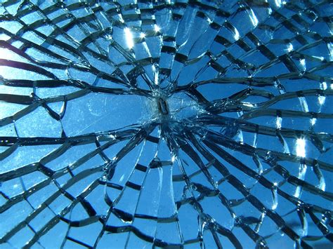 Biztonsági üveg zuhanykabinban